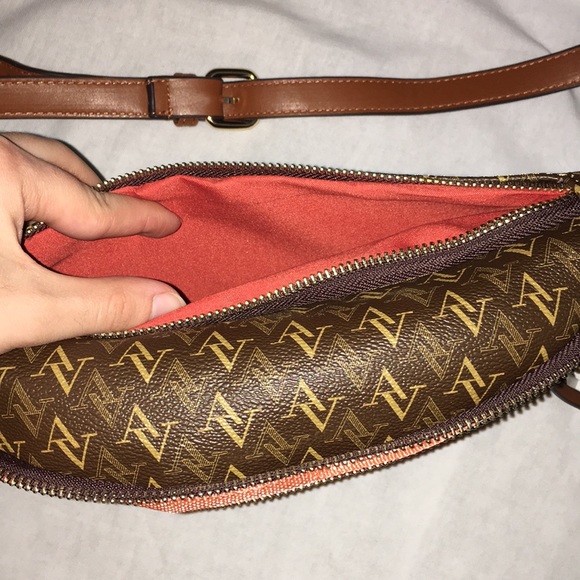 Adrienne Vittadini Fanny Pack - Picture 8 of 11